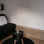 Petite Maison アパート *